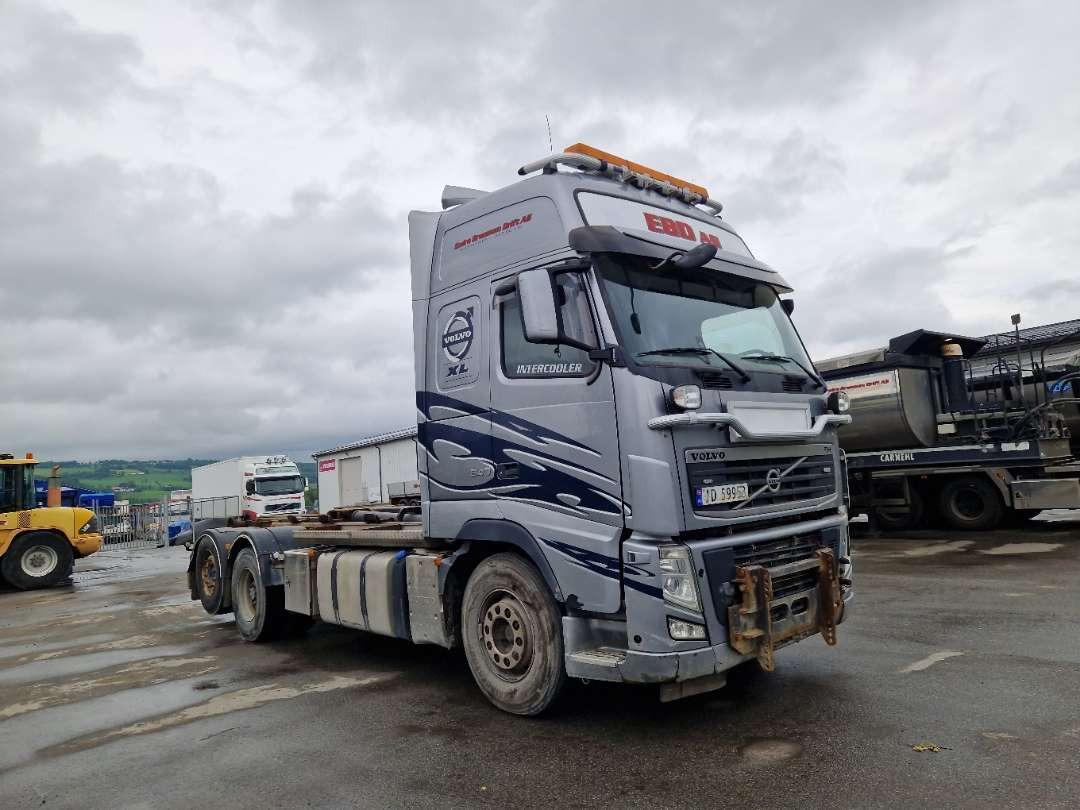 Volvo FH6X2-Krokbil med hydraulisk brøyteutstyr - Hook lift truck: picture 1 Volvo FH6X2-Krokbil med hydraulisk brøyteutstyr - Hook lift truck: picture 1