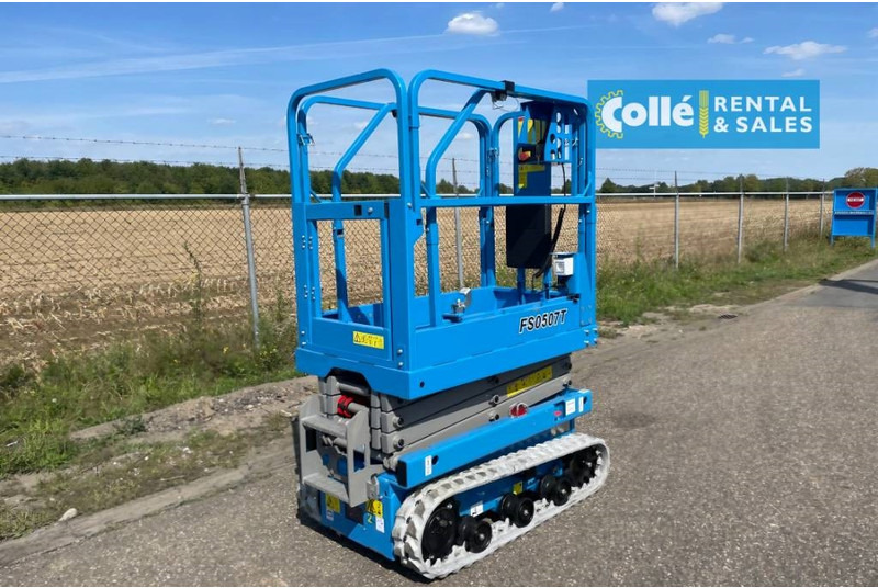 Fronteq FS0507T Tracked Scissor Lift | 2025 - Scissor lift: picture 5 Fronteq FS0507T Tracked Scissor Lift | 2025 - Scissor lift: picture 5