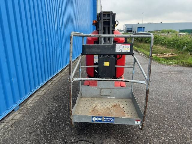 Manitou 100 VJR - Vertical mast lift: picture 5 Manitou 100 VJR - Vertical mast lift: picture 5