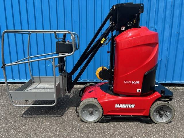 Manitou 100 VJR - Vertical mast lift: picture 2 Manitou 100 VJR - Vertical mast lift: picture 2
