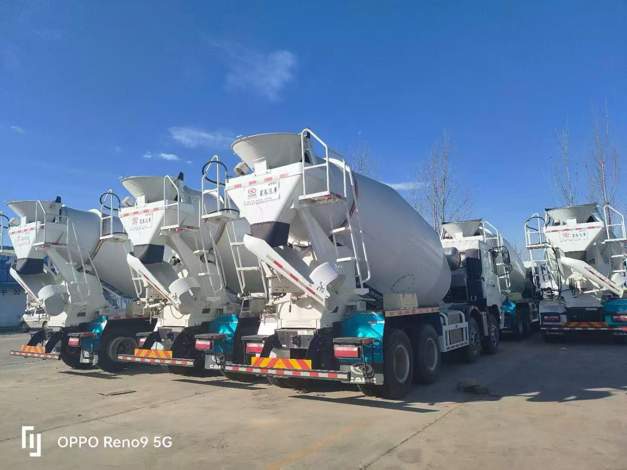 HUALING - Concrete mixer truck: picture 3 HUALING - Concrete mixer truck: picture 3