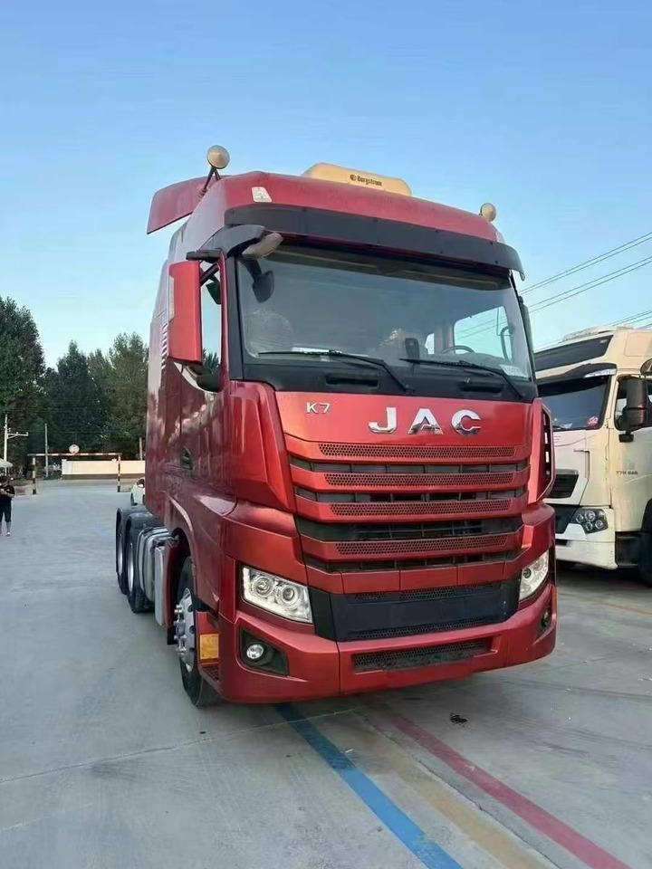 JAC K7 - Tractor unit: picture 3 JAC K7 - Tractor unit: picture 3
