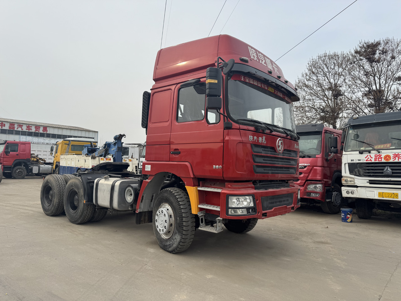 SHACMAN F3000 - Tractor unit: picture 1 SHACMAN F3000 - Tractor unit: picture 1
