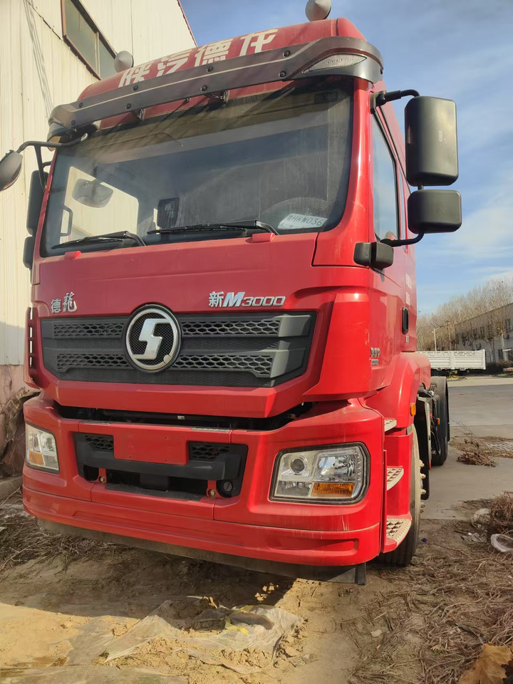 SHACMAN M3000 - Tractor unit: picture 2 SHACMAN M3000 - Tractor unit: picture 2