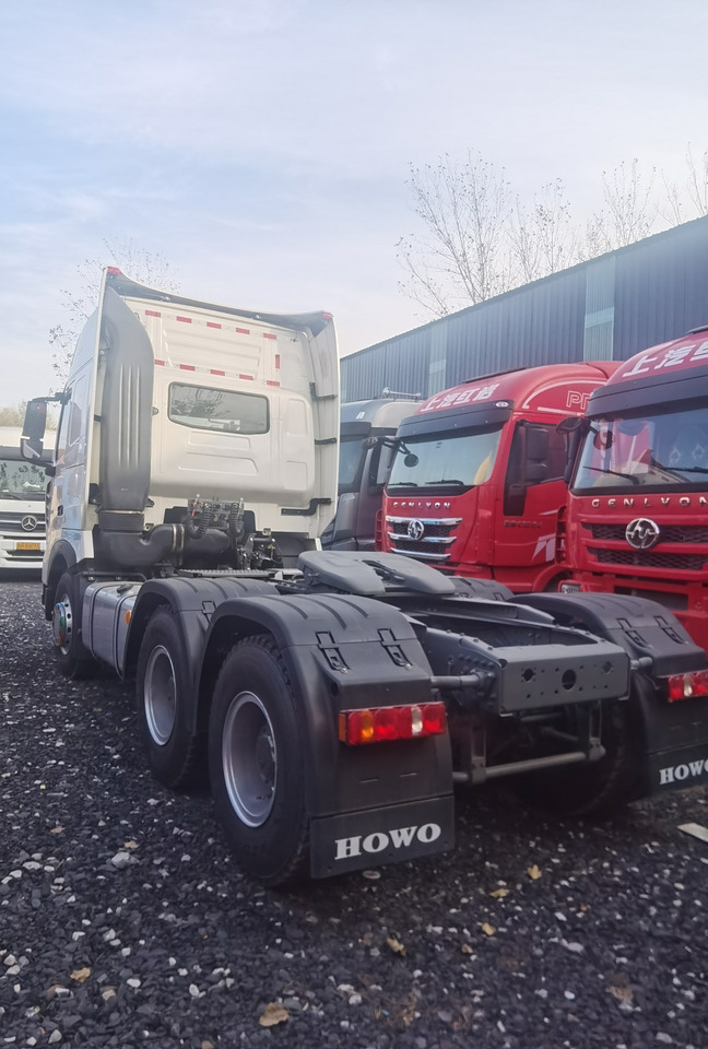 SINOTRUCK HOWO - Tractor unit: picture 4 SINOTRUCK HOWO - Tractor unit: picture 4