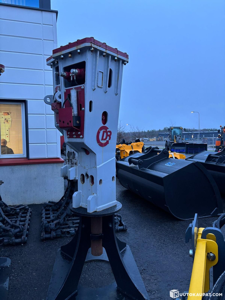 Demarec DFX-20 Hydraulic Breaker / Impact Hammer, 14–24 t, 2022 *Unused*, Lempäälä - Hydraulic hammer: picture 1 Demarec DFX-20 Hydraulic Breaker / Impact Hammer, 14–24 t, 2022 *Unused*, Lempäälä - Hydraulic hammer: picture 1