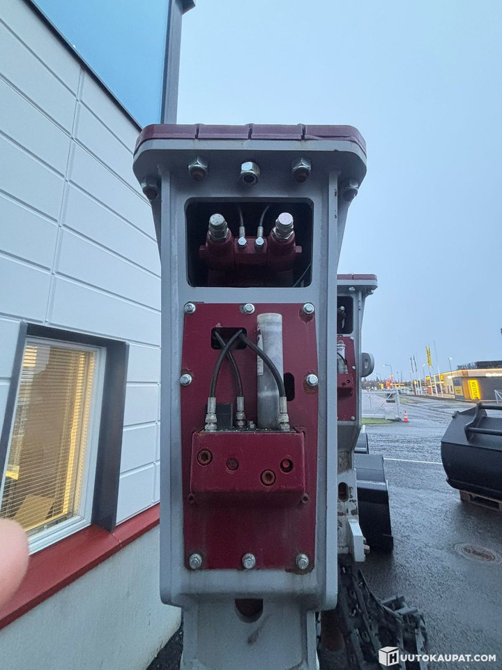 Demarec DFX-26 Hydraulic Hammer/Impact Hammer, 20–30 t, 2022 *Unused*, Lempäälä - Hydraulic hammer: picture 3 Demarec DFX-26 Hydraulic Hammer/Impact Hammer, 20–30 t, 2022 *Unused*, Lempäälä - Hydraulic hammer: picture 3