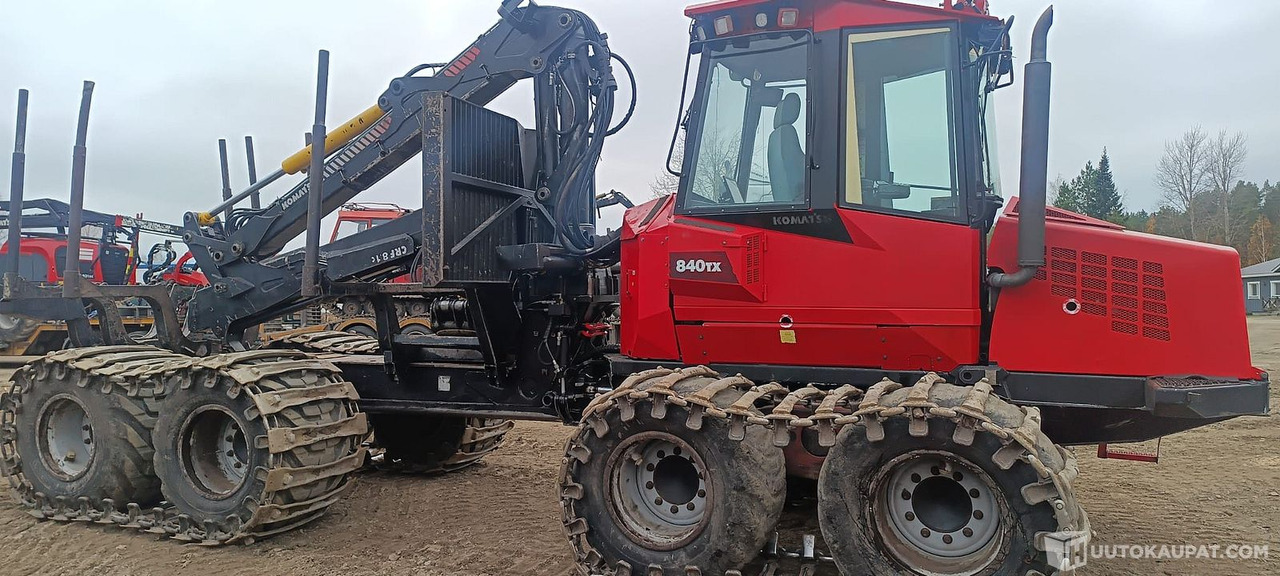 Komatsu 840 TX, 2011, Diesel, 24 133 h Metsäkone, Leppävirta - Forestry equipment: picture 3 Komatsu 840 TX, 2011, Diesel, 24 133 h Metsäkone, Leppävirta - Forestry equipment: picture 3