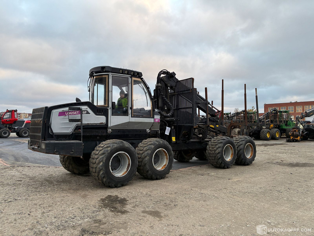 Logset 8F GT, 2016 Metsäkone, Tampere - Forestry equipment: picture 1 Logset 8F GT, 2016 Metsäkone, Tampere - Forestry equipment: picture 1