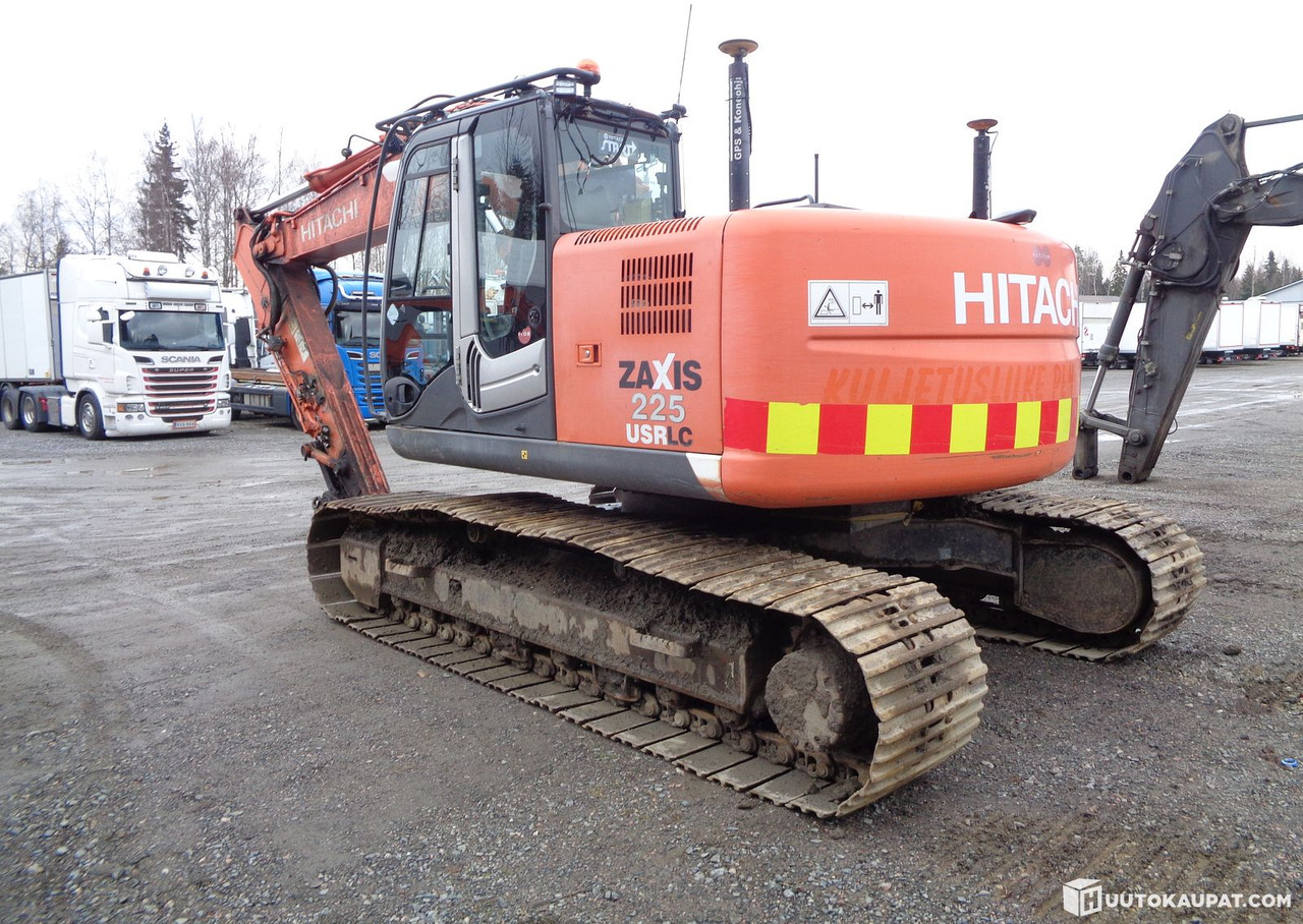 Hitachi ZX 225, 2011, Loimaa - Crawler excavator: picture 2 Hitachi ZX 225, 2011, Loimaa - Crawler excavator: picture 2