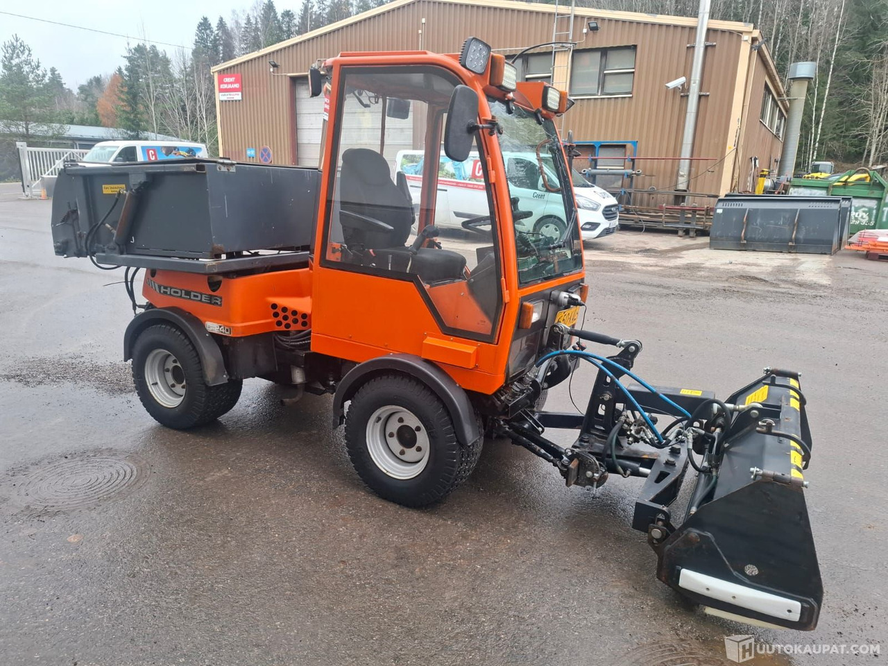 Holder C 240, 1999, Kiinteistötraktori, Sis alv 25,5%, Nurmijärvi - Snow removal vehicle: picture 4 Holder C 240, 1999, Kiinteistötraktori, Sis alv 25,5%, Nurmijärvi - Snow removal vehicle: picture 4