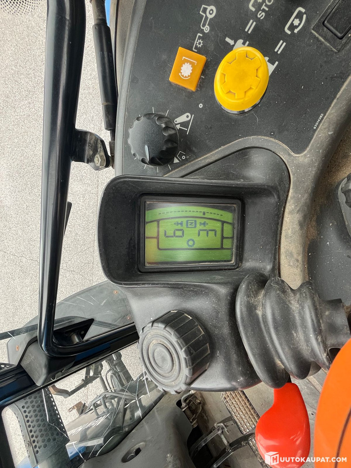 Farm tractor New Holland TM155 tractor with front loader, 2004, Salo: picture 33