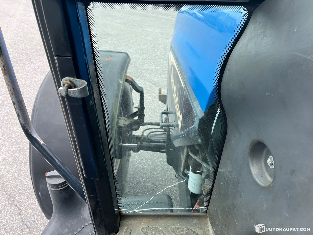 Farm tractor New Holland TM155 tractor with front loader, 2004, Salo: picture 25