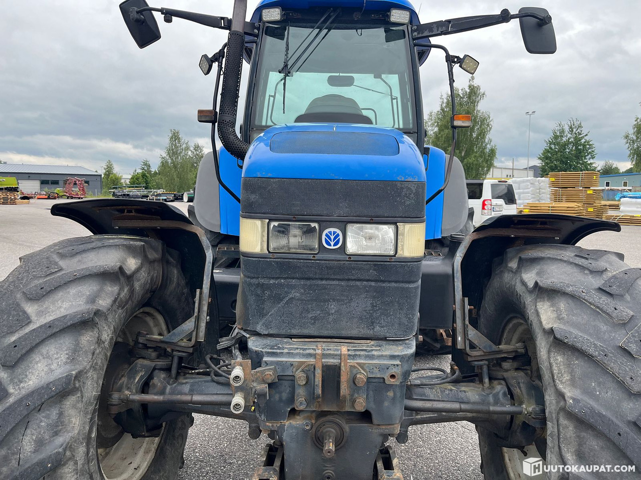 Farm tractor New Holland TM155 tractor with front loader, 2004, Salo: picture 11
