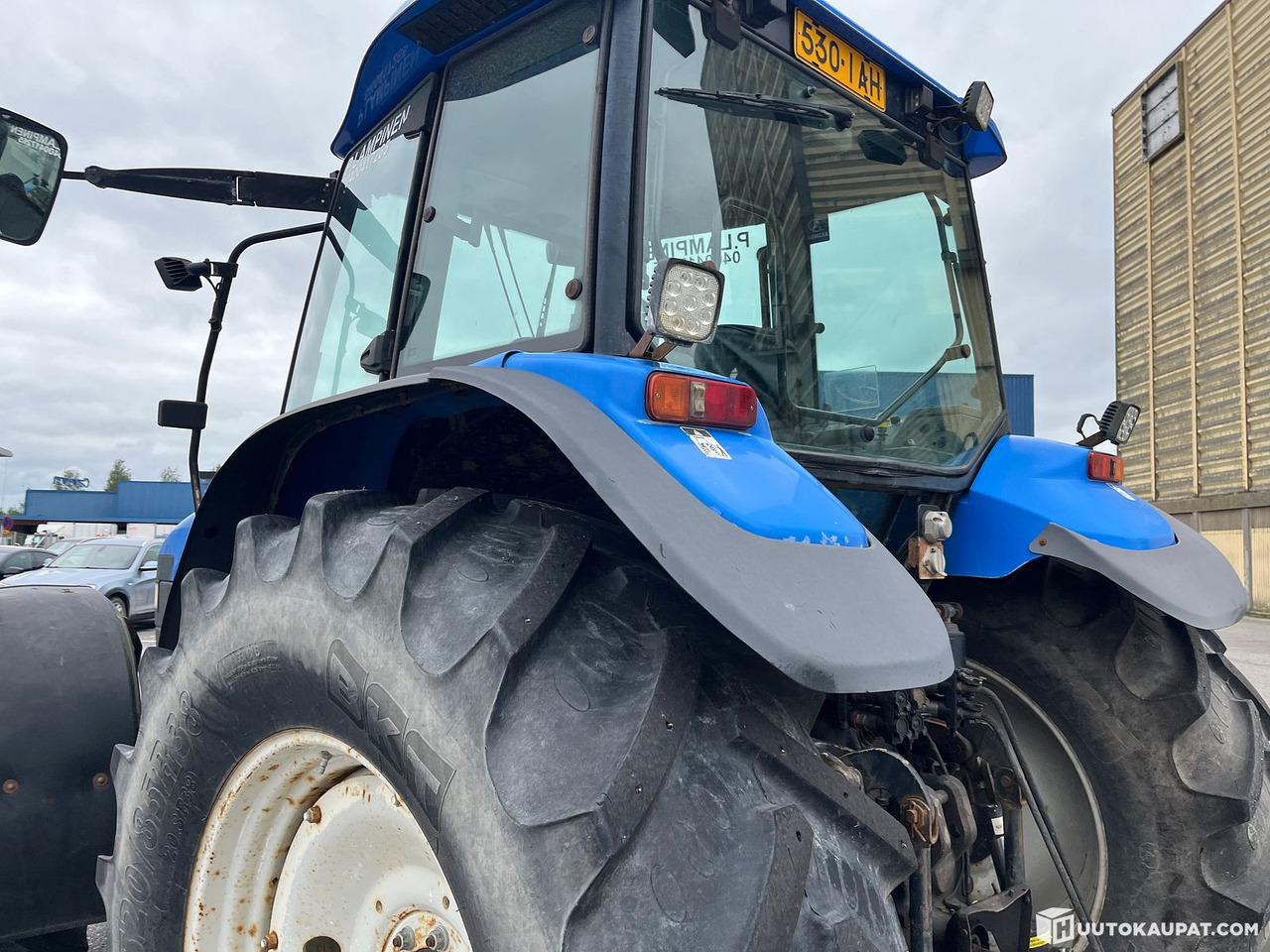 Farm tractor New Holland TM155 tractor with front loader, 2004, Salo: picture 12