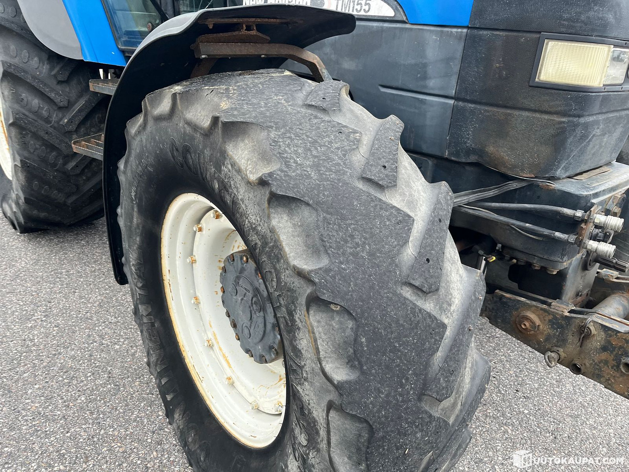 Farm tractor New Holland TM155 tractor with front loader, 2004, Salo: picture 19