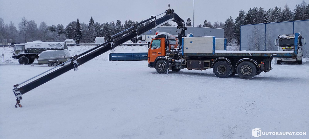 Volvo FM7, 1999, Kajaani - Dropside/ Flatbed truck, Crane truck: picture 1 Volvo FM7, 1999, Kajaani - Dropside/ Flatbed truck, Crane truck: picture 1