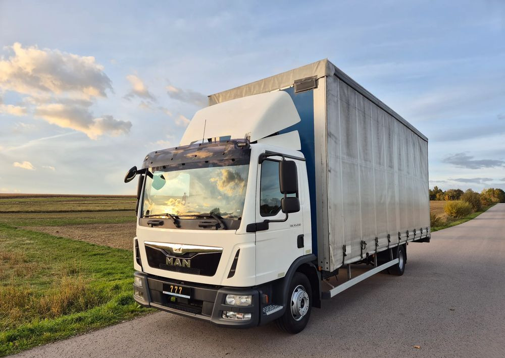 MAN TGL 12.250 6.2m 7.6m HAK AUTOMAT KLIMA 12000kg ESP EURO 6 mega / TOP STAN / okazja nauka jazdy MOŻLIWOŚĆ DOSTOSOWANIA elka - Curtain side truck: picture 5 MAN TGL 12.250 6.2m 7.6m HAK AUTOMAT KLIMA 12000kg ESP EURO 6 mega / TOP STAN / okazja nauka jazdy MOŻLIWOŚĆ DOSTOSOWANIA elka - Curtain side truck: picture 5