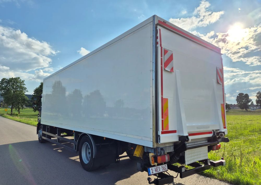 MAN TGM 18.250 Carrier 1950 D/E z Holandii / TOP STAN / 7.5m / 18 palet / winda + drzwi boczne / OKAZJA - Refrigerated truck: picture 3 MAN TGM 18.250 Carrier 1950 D/E z Holandii / TOP STAN / 7.5m / 18 palet / winda + drzwi boczne / OKAZJA - Refrigerated truck: picture 3