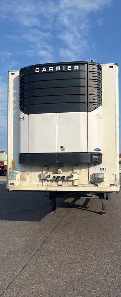 Schmitz Cargobull CARRIER MAXIMA 1300 / WINDA / DOPPEL STOCK / ŚCIANA GRODZIOWA / BELKI / PODNOSZONA OŚ / z Niemiec / TOP STAN 2011/ CARRIER CHŁODNIA CHLODNIA LODÓWKA PODWÓJNY ZAŁADUNEK PIĘTROWA - Refrigerated semi-trailer: picture 4 Schmitz Cargobull CARRIER MAXIMA 1300 / WINDA / DOPPEL STOCK / ŚCIANA GRODZIOWA / BELKI / PODNOSZONA OŚ / z Niemiec / TOP STAN 2011/ CARRIER CHŁODNIA CHLODNIA LODÓWKA PODWÓJNY ZAŁADUNEK PIĘTROWA - Refrigerated semi-trailer: picture 4