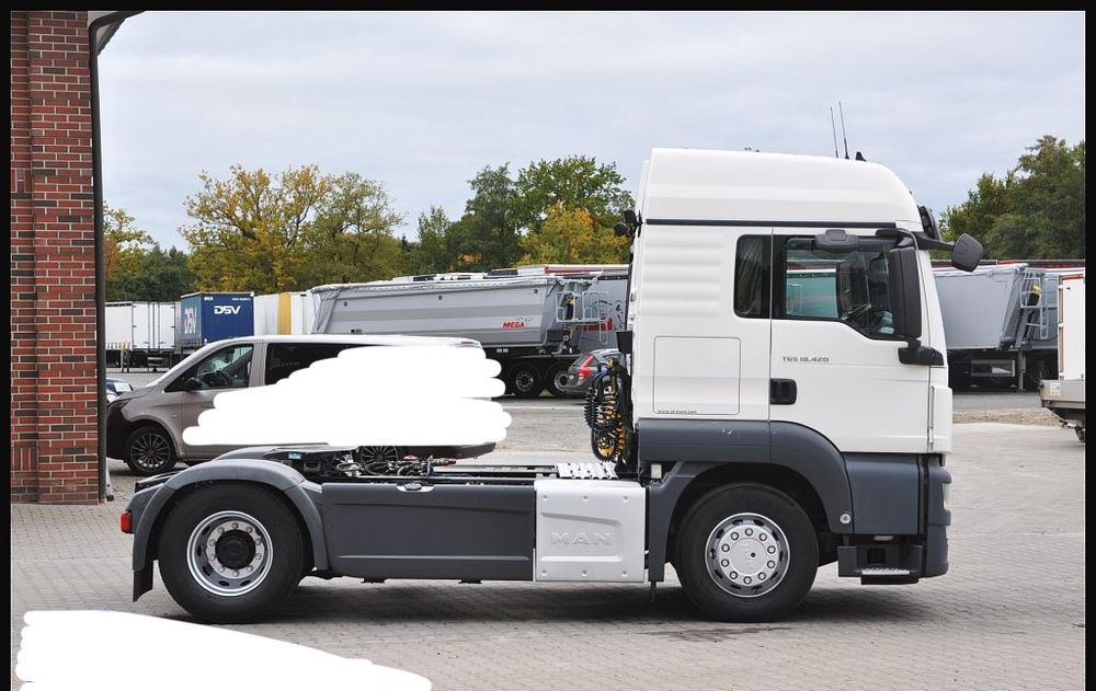 MAN TGS 18.420 2019 NAUKA JAZDY POLIFT ELKA AUTOMAT 4x2 STANDARD 315/70r22.5 SUPER STAN TGX 470 460 420 430 500 510 400 360 410 - Tractor unit: picture 3 MAN TGS 18.420 2019 NAUKA JAZDY POLIFT ELKA AUTOMAT 4x2 STANDARD 315/70r22.5 SUPER STAN TGX 470 460 420 430 500 510 400 360 410 - Tractor unit: picture 3