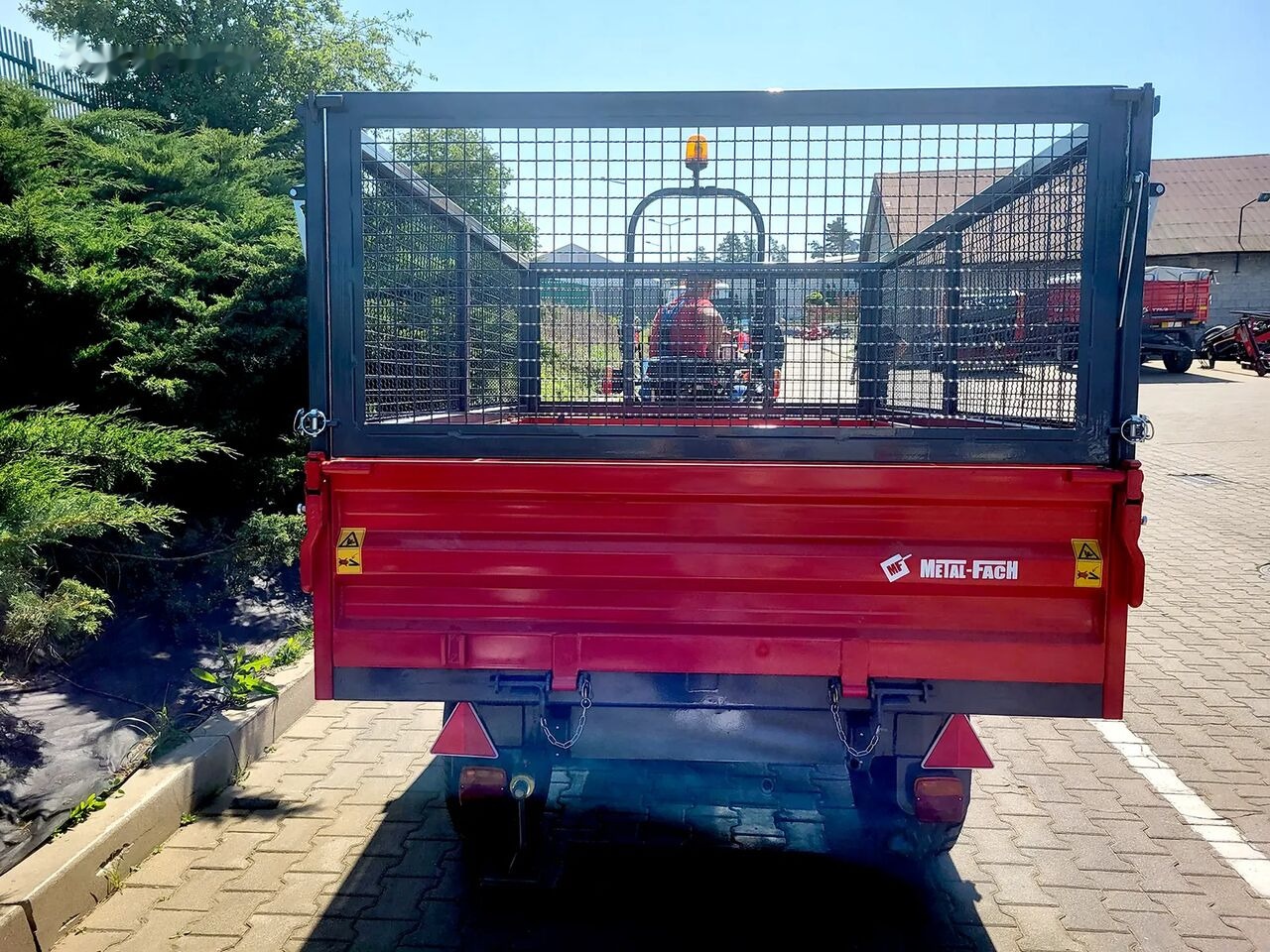 Metal-Fach T736A/1 - 1,5t - Farm tipping trailer/ Dumper: picture 4 Metal-Fach T736A/1 - 1,5t - Farm tipping trailer/ Dumper: picture 4