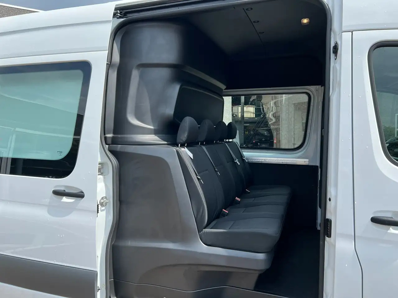 Mercedes-Benz Sprinter 315 L3H2 (37.500€ex) 3.5T SLEEP | DUB CAB 7PL - Crew cab van: picture 4 Mercedes-Benz Sprinter 315 L3H2 (37.500€ex) 3.5T SLEEP | DUB CAB 7PL - Crew cab van: picture 4