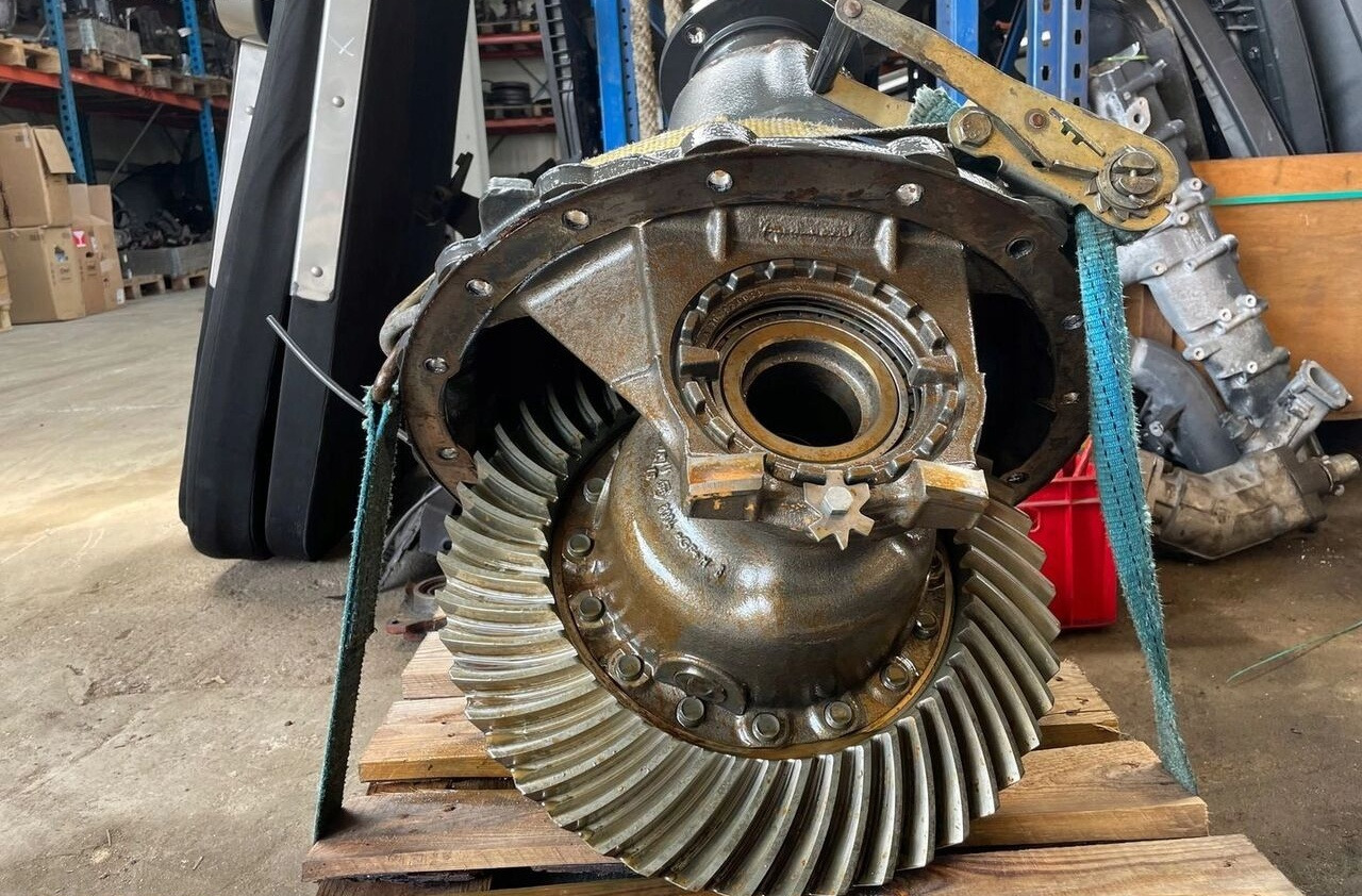Mercedes-Benz ACTROS MP 4 2,611 R440-13 truck - Rear axle for Truck: picture 5 Mercedes-Benz ACTROS MP 4 2,611 R440-13 truck - Rear axle for Truck: picture 5