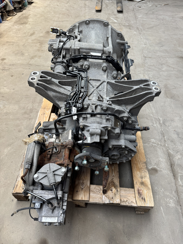 Mercedes-Benz Actros MP 4 G211-12 Mercedes-Benz Actros MP 4 truck - Gearbox for Truck: picture 5 Mercedes-Benz Actros MP 4 G211-12 Mercedes-Benz Actros MP 4 truck - Gearbox for Truck: picture 5