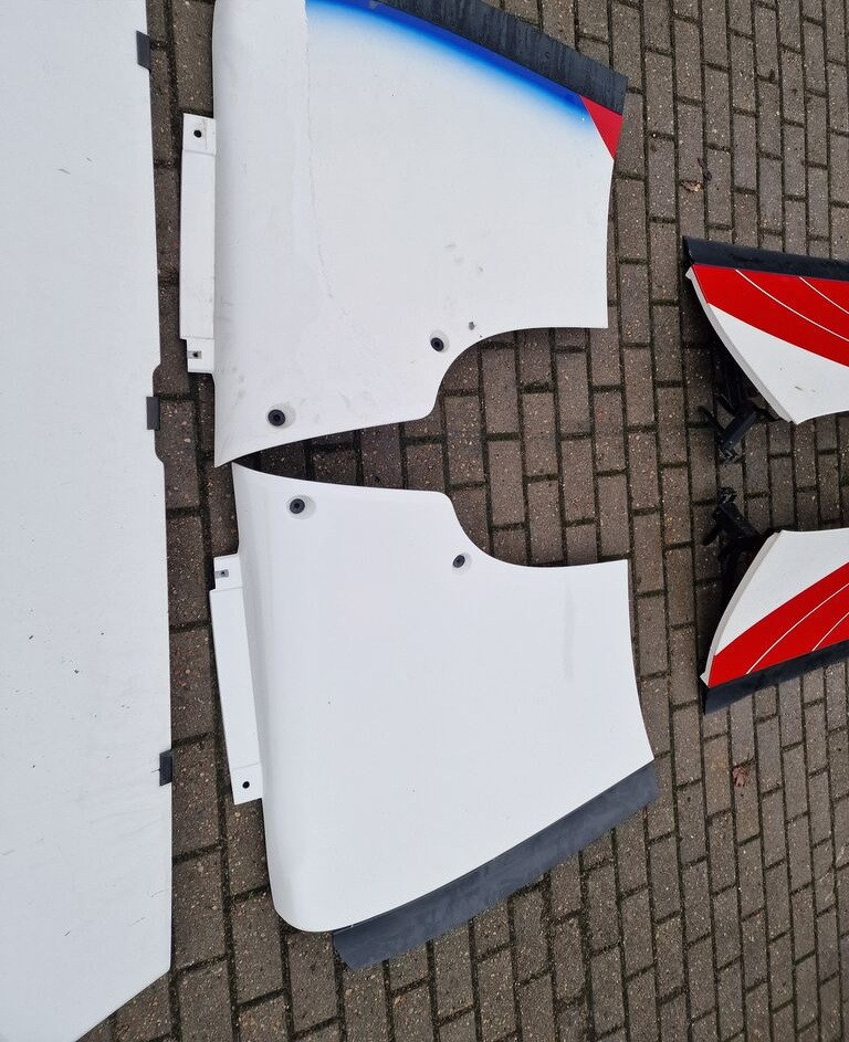 Scania Owiewka Komplet Owiewek R Topline Scania R Topline truck - Aerodynamics/ Spoiler for Truck: picture 3 Scania Owiewka Komplet Owiewek R Topline Scania R Topline truck - Aerodynamics/ Spoiler for Truck: picture 3