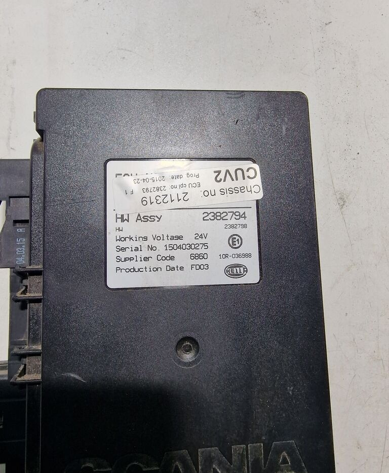 Scania Sterownik Świateł CUV2 R EURO6 2382793 Scania Sterownik Świateł CUV2 Scania R EURO6 2382793 truck - ECU for Truck: picture 3 Scania Sterownik Świateł CUV2 R EURO6 2382793 Scania Sterownik Świateł CUV2 Scania R EURO6 2382793 truck - ECU for Truck: picture 3