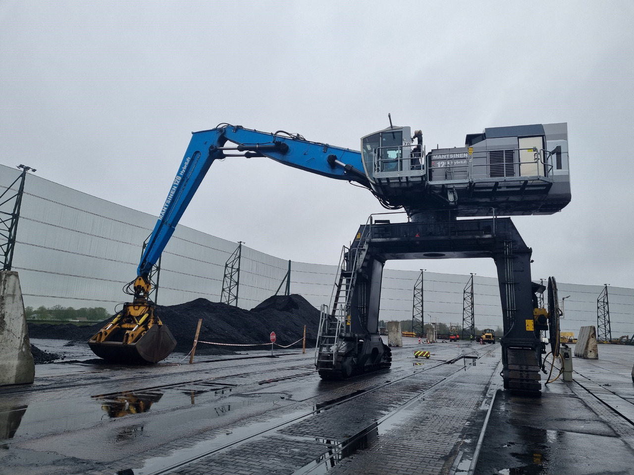 MANTSINEN 120ER HybriLift - Port equipment: picture 5 MANTSINEN 120ER HybriLift - Port equipment: picture 5