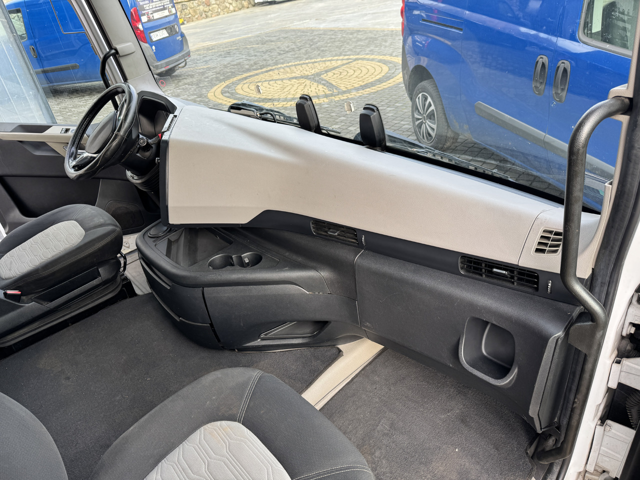 Ford F-Max 500 - Dashboard: picture 3 Ford F-Max 500 - Dashboard: picture 3