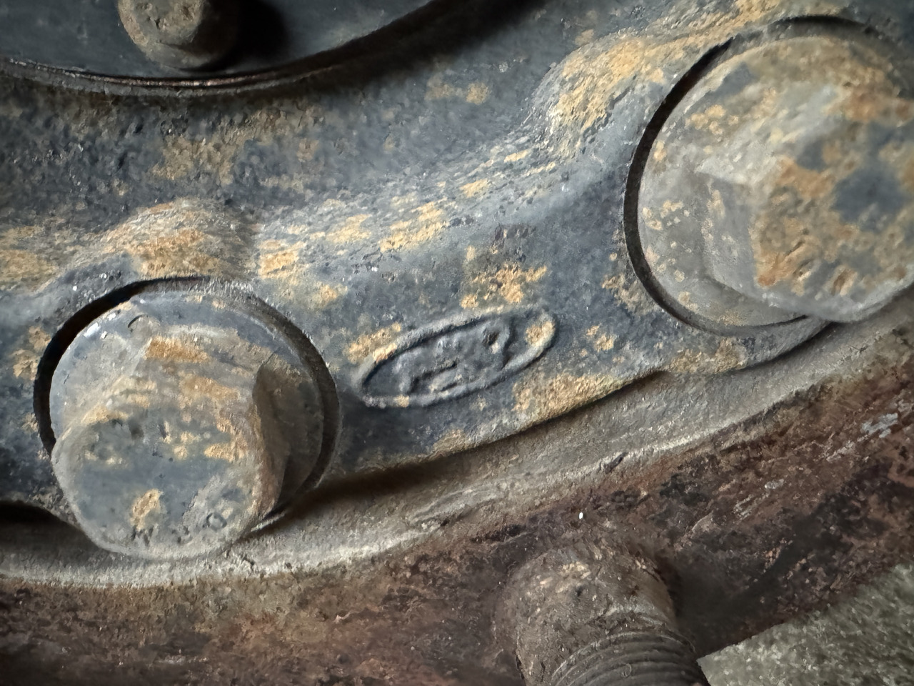 Ford F-Max Cargo - Wheel hub: picture 5 Ford F-Max Cargo - Wheel hub: picture 5