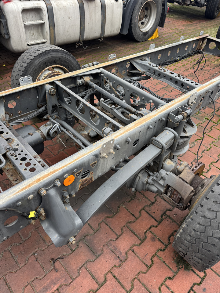Mercedes Atego - Rear axle: picture 1 Mercedes Atego - Rear axle: picture 1