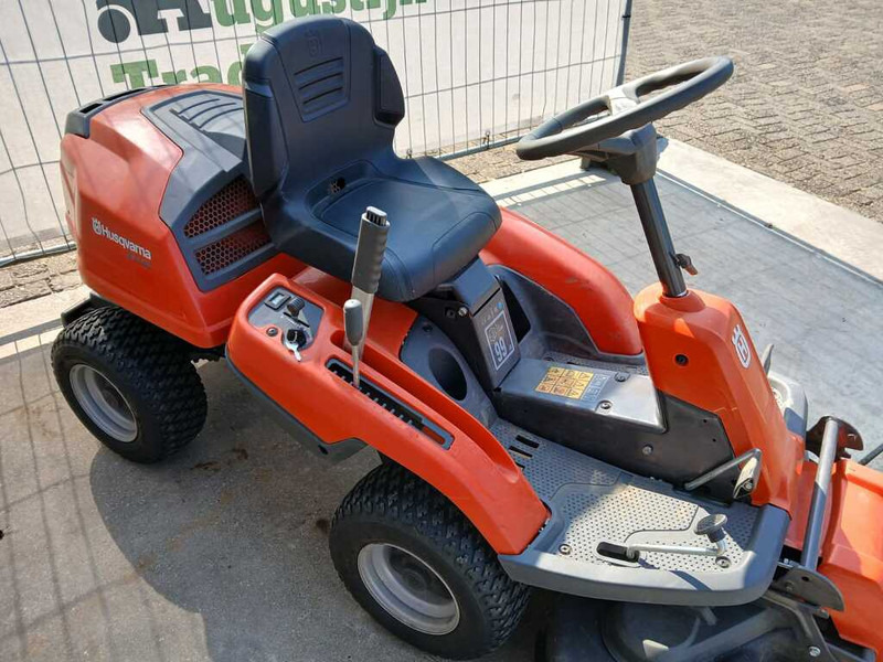 Husqvarna R 214C - Lawn mower: picture 2 Husqvarna R 214C - Lawn mower: picture 2