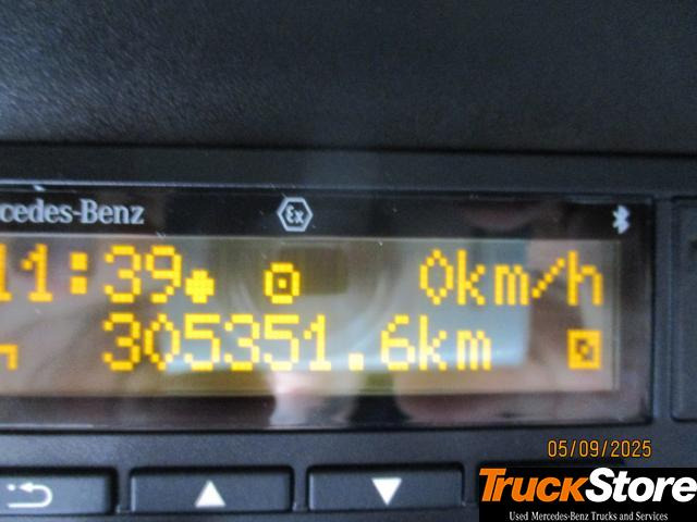 Mercedes-Benz Actros 1845 LS nRL - Tractor unit: picture 5 Mercedes-Benz Actros 1845 LS nRL - Tractor unit: picture 5