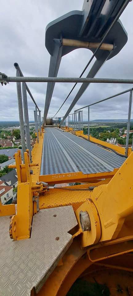 Liebherr 250EC B12Lit - Tower crane: picture 1 Liebherr 250EC B12Lit - Tower crane: picture 1