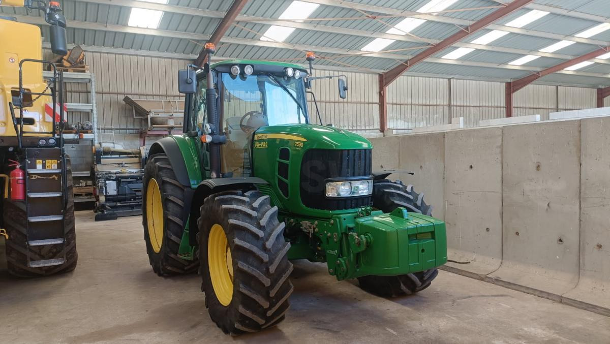 John Deere 7530 Premium Boire Variot - Farm tractor: picture 4 John Deere 7530 Premium Boire Variot - Farm tractor: picture 4