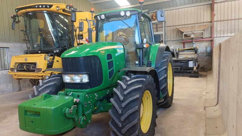 John Deere 7530 Premium Boire Variot - Farm tractor: picture 2 John Deere 7530 Premium Boire Variot - Farm tractor: picture 2