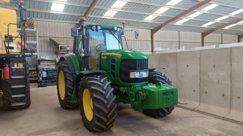 John Deere 7530 Premium Boire Variot - Farm tractor: picture 1 John Deere 7530 Premium Boire Variot - Farm tractor: picture 1