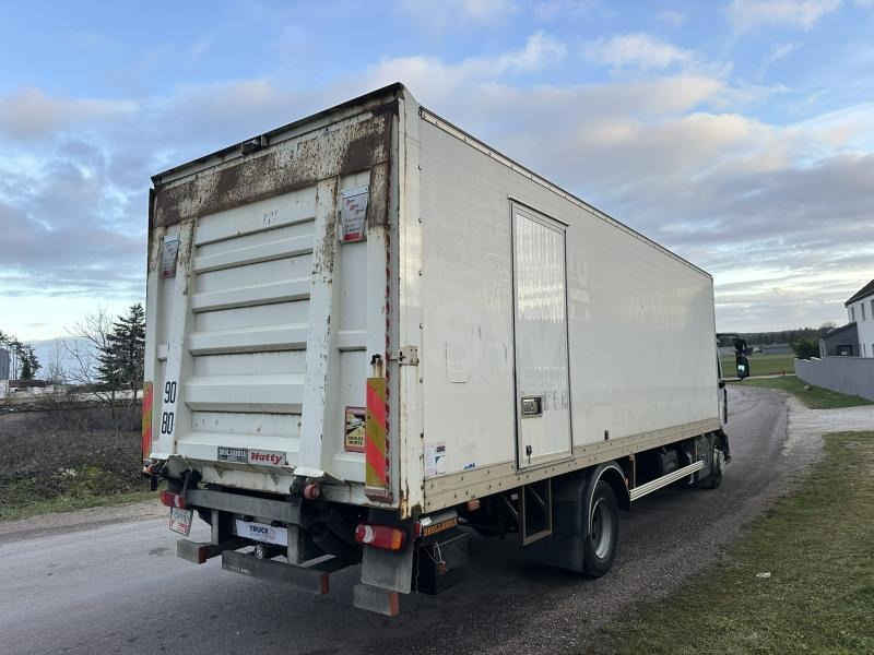Renault Gamme D 210 - Box truck: picture 5 Renault Gamme D 210 - Box truck: picture 5