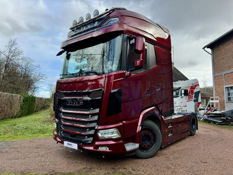DAF XG + 530 FT + - Tractor unit: picture 1 DAF XG + 530 FT + - Tractor unit: picture 1