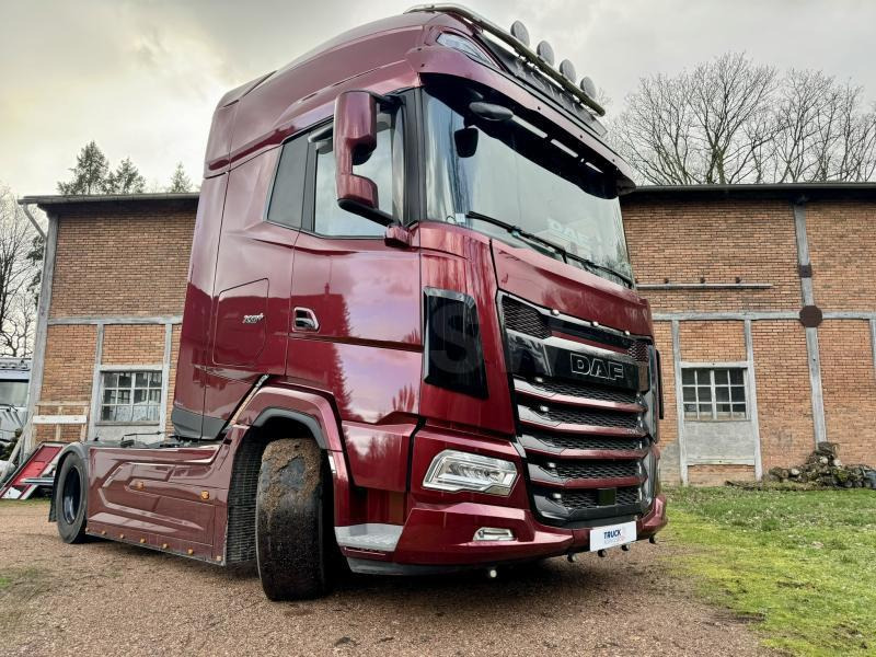 DAF XG + 530 FT + - Tractor unit: picture 4 DAF XG + 530 FT + - Tractor unit: picture 4