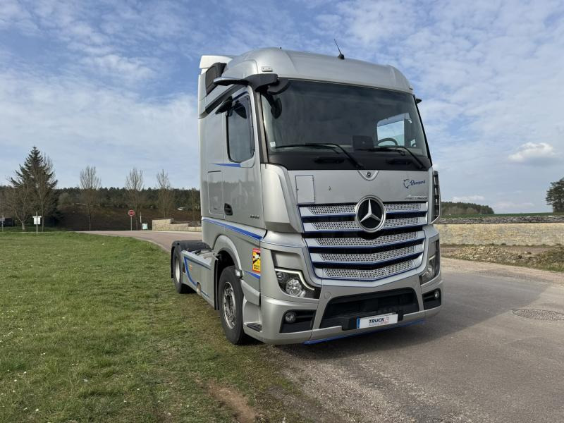 Mercedes Actros 1848 - Tractor unit: picture 2 Mercedes Actros 1848 - Tractor unit: picture 2