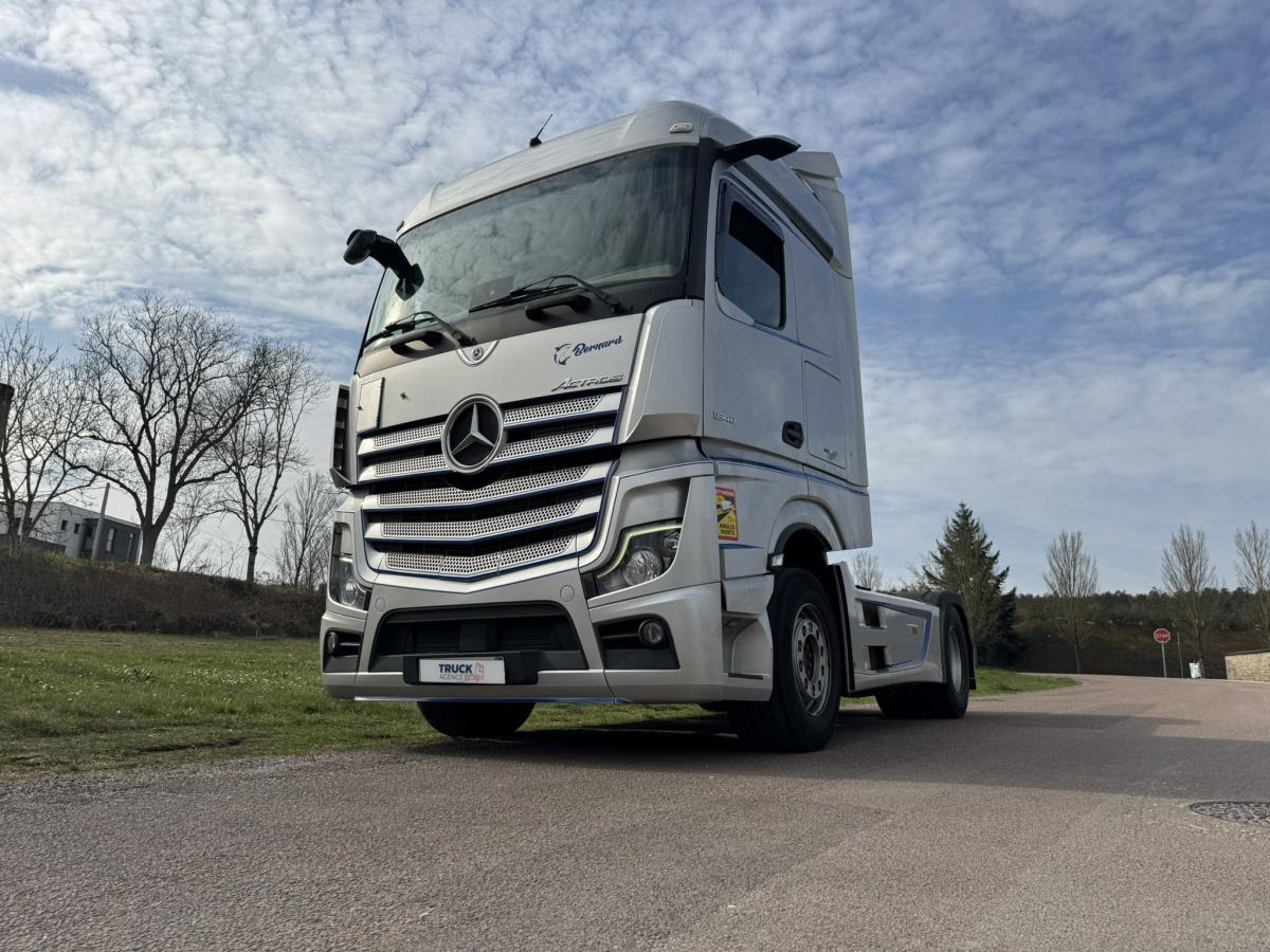 Mercedes Actros 1848 - Tractor unit: picture 1 Mercedes Actros 1848 - Tractor unit: picture 1