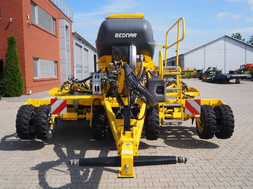 Combine seed drill Bednar OMEGA OO 4000L: picture 6