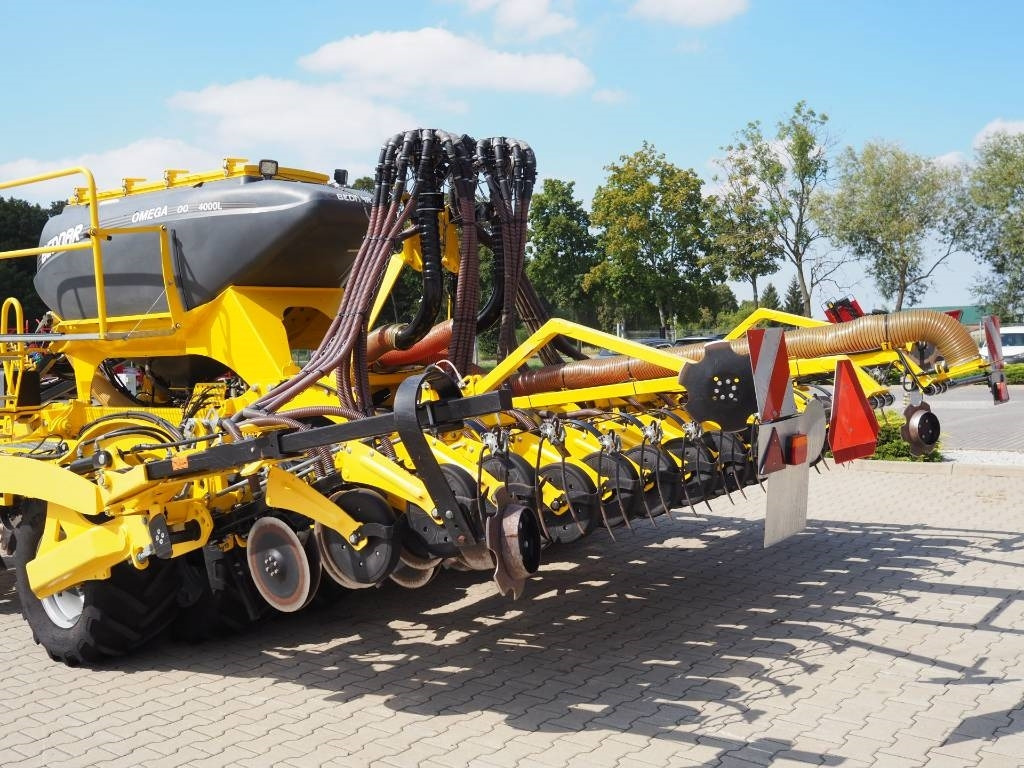 Combine seed drill Bednar OMEGA OO 4000L: picture 12