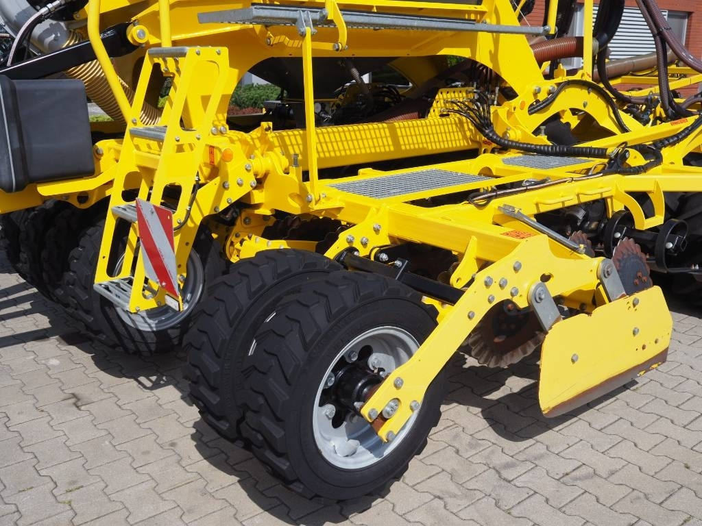 Combine seed drill Bednar OMEGA OO 4000L: picture 8