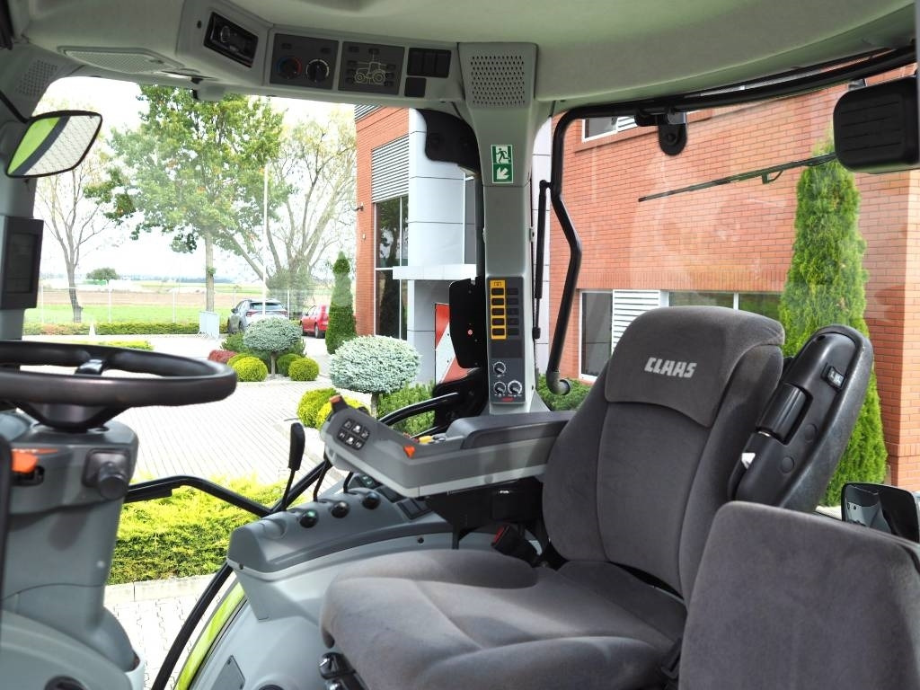 Claas Arion 610 CIS - Farm tractor: picture 5 Claas Arion 610 CIS - Farm tractor: picture 5